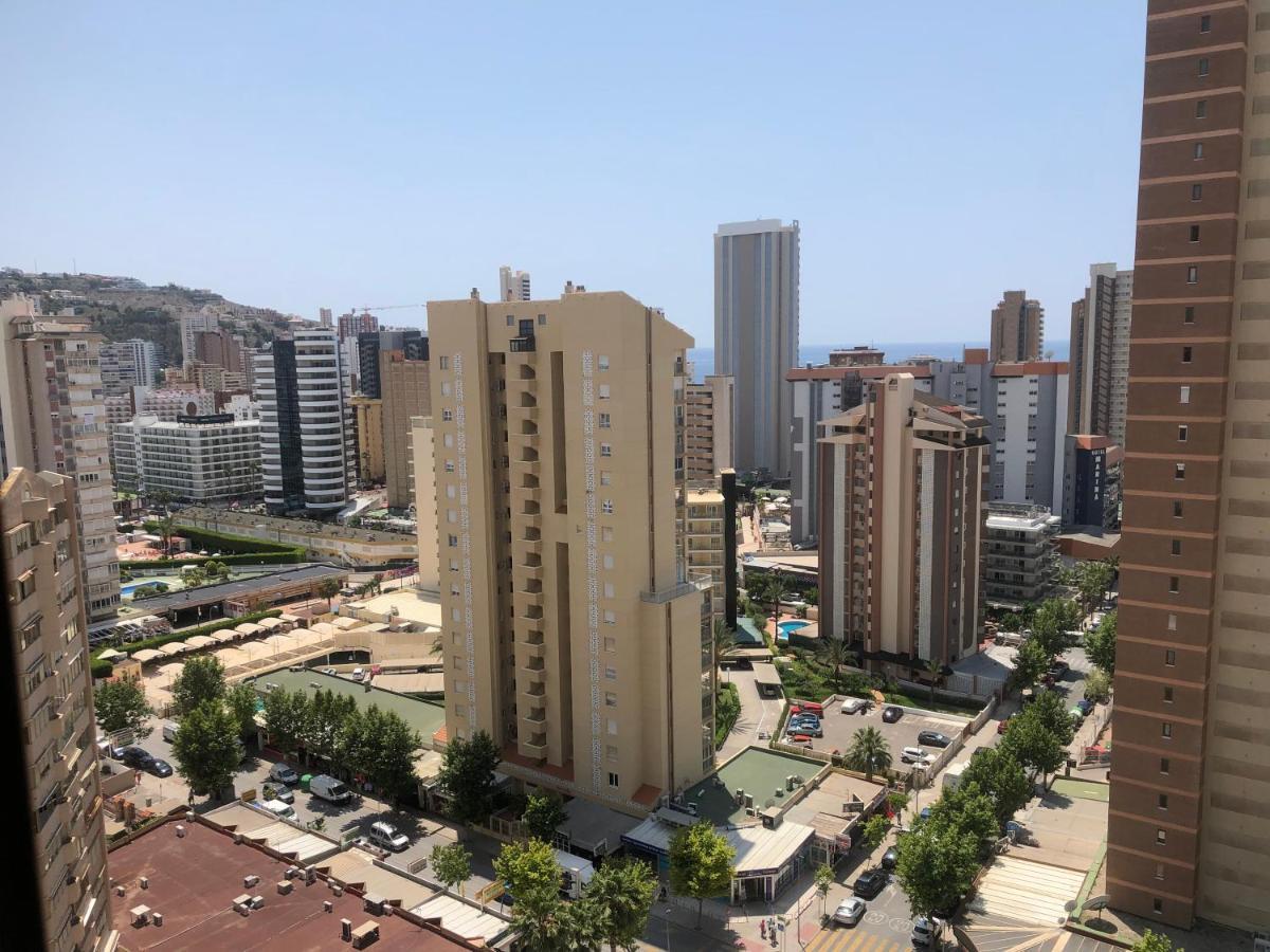 El Apartamento De Cristian 3 Бенидорм Экстерьер фото