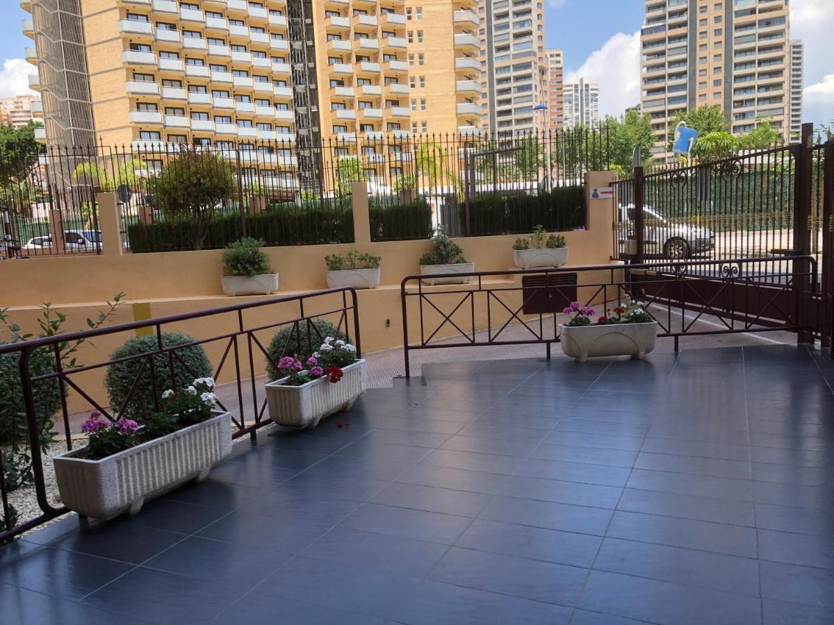 El Apartamento De Cristian 3 Бенидорм Экстерьер фото